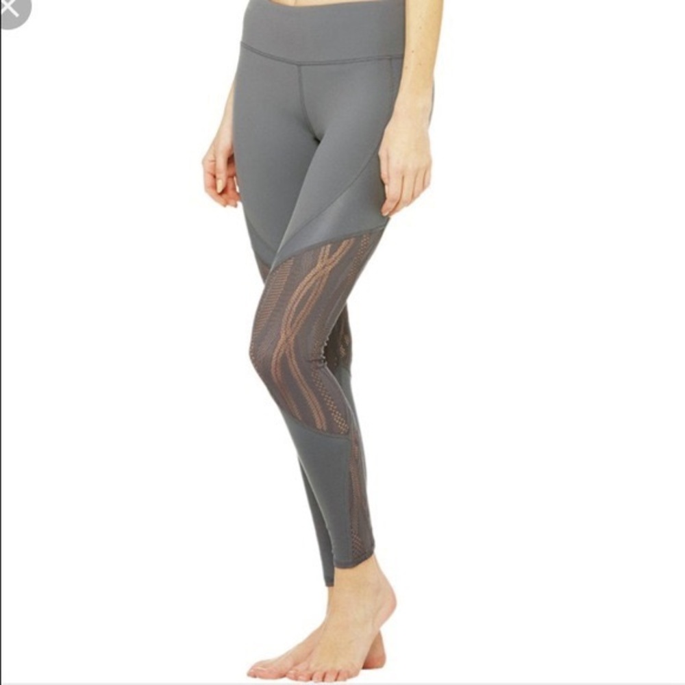 Alo Yoga Grey Vitality Leggings Sz: S